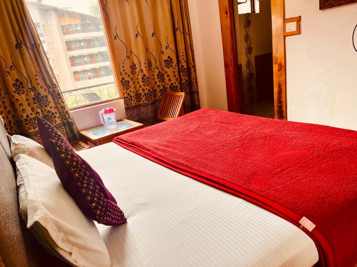 Wooibhotels The Solitaire Manali  Exterior photo