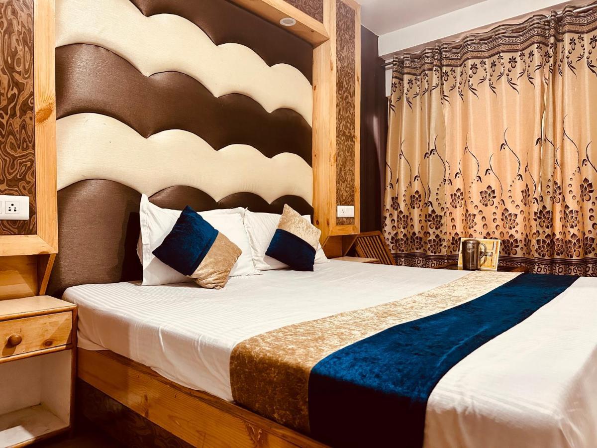 Wooibhotels The Solitaire Manali  Exterior photo