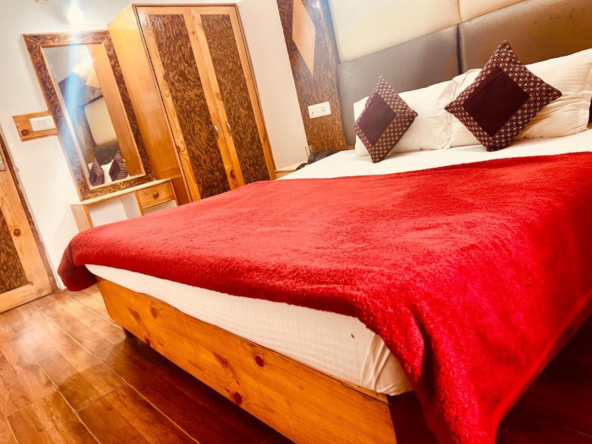 Wooibhotels The Solitaire Manali  Exterior photo