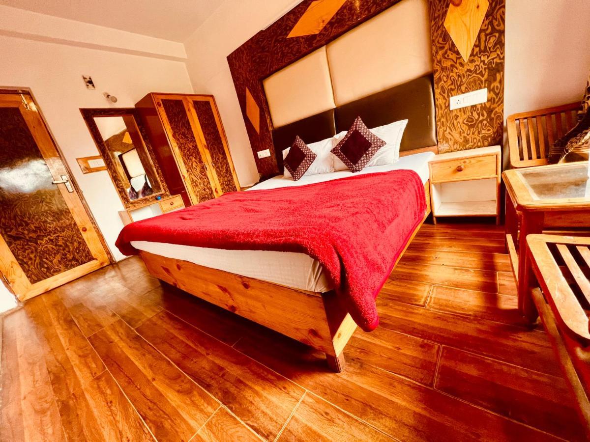 Wooibhotels The Solitaire Manali  Exterior photo